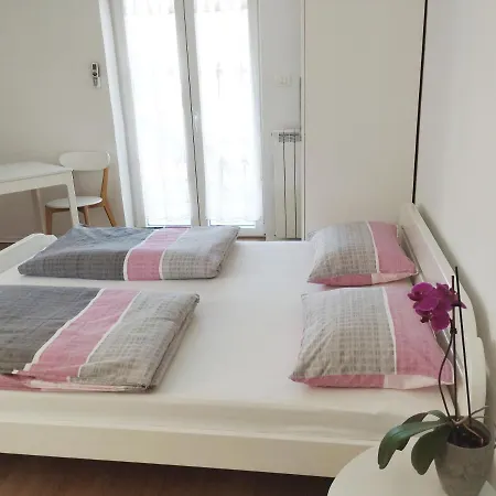 Active Apartments Koper Room photo