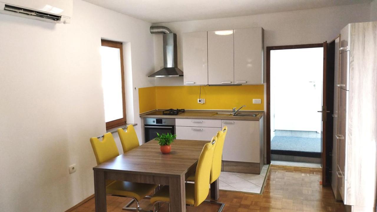 Apartment Active